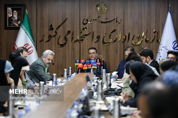 نشست خبری رئیس سازمان اداری و استخدامی کشور
