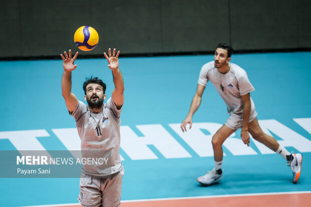 دیدار دوستانه نوجوانان والیبال ایران
