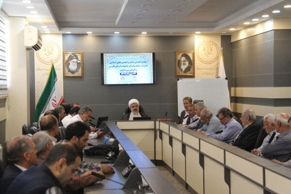 ولدان: انجمن های اسلامی طرحهای متناسب با مسائل روز تدوین کنند ولدان: انجمن های اسلامی طرحهای متناسب با مسائل روز تدوین کنند