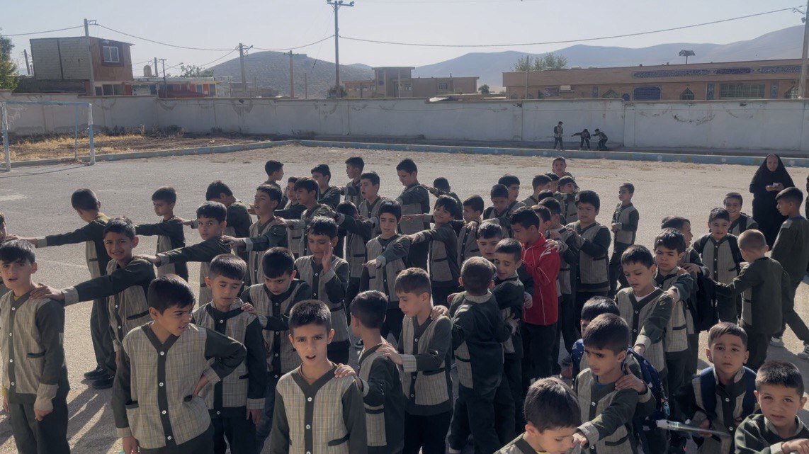 با پیگیری‌های مهر انجام شد؛ حل مشکل آموزشی دانش‌آموزان روستای هرچگان