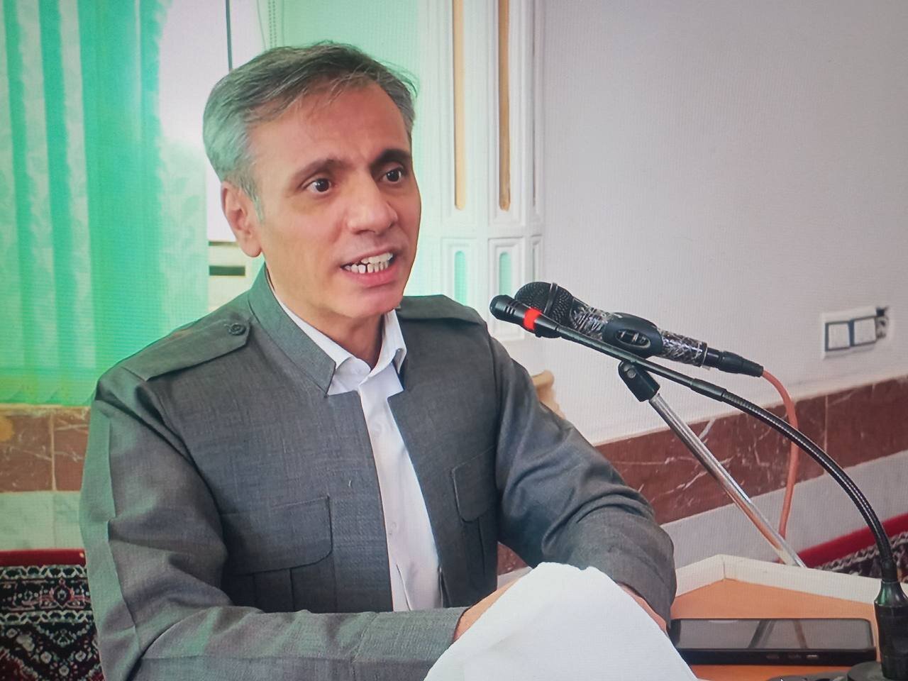 استاد دانشگاه کردستان:روستاها باید به کانون پویایی و زندگی تبدیل شوند استاد دانشگاه کردستان:روستاها باید به کانون پویایی و زندگی تبدیل شوند
