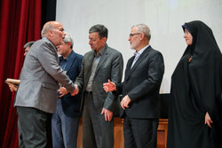 همایش تجلیل از خادمان اربعین