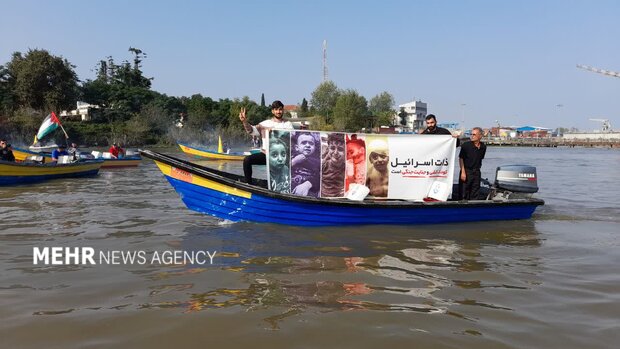 پویش مردمی حمایت از کاروان صمود در انزلی برگزار شد