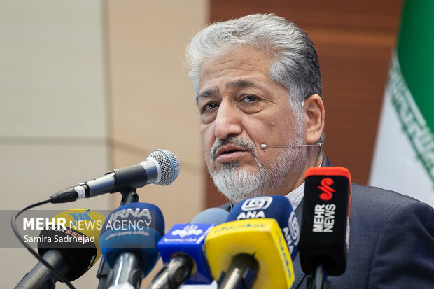 بیژن رنجبر در سی و دومین شورای مرکزی دانشگاه آزاد اسلامی