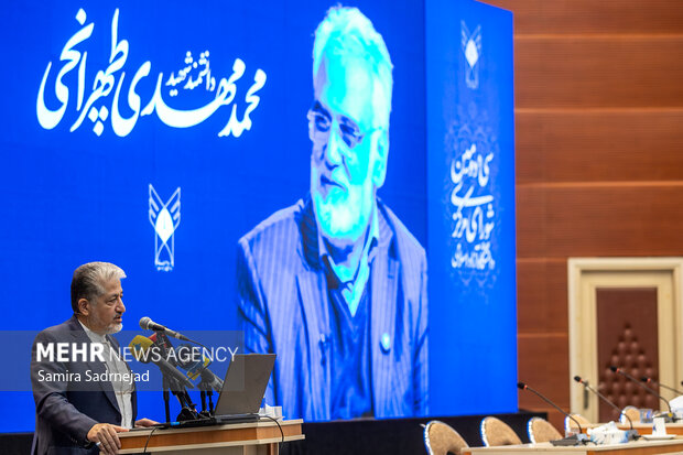 بیژن رنجبر در سی و دومین شورای مرکزی دانشگاه آزاد اسلامی