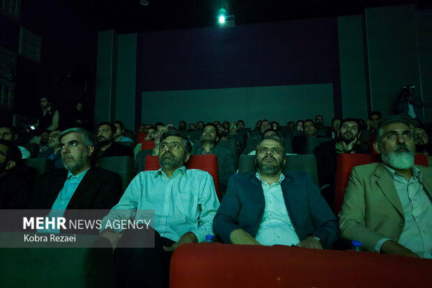 رونمایی از مستند «استاد فرشچیان» و نماهنگ «چای و گلاب» در مشهد