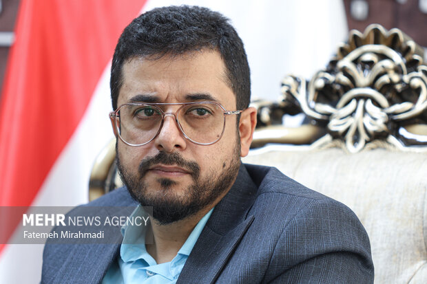 عرض تسلیت معاون بین الملل سازمان بسیج به سفیر یمن