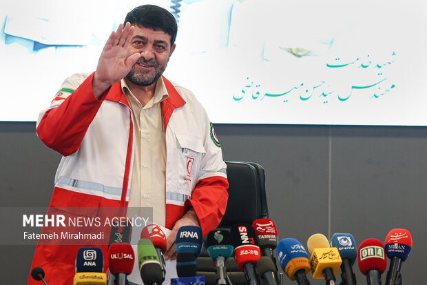 نشست خبری رئیس جمعیت هلال احمر