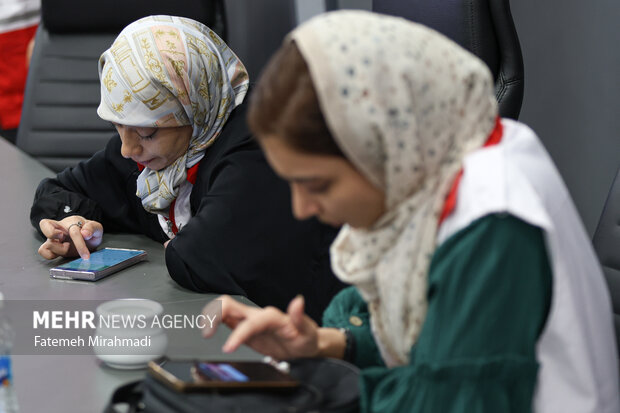 نشست خبری رئیس جمعیت هلال احمر 12