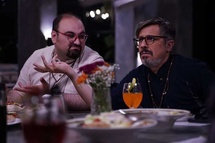 بازخوردهای متفاوت به «هچل هفت»؛ این روزها همه میخواهند استندآپ کنند! بازخوردهای متفاوت به «هچل هفت»؛ این روزها همه میخواهند استندآپ کنند!