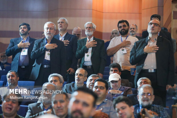همایش تجلیل از خادمان اربعین
