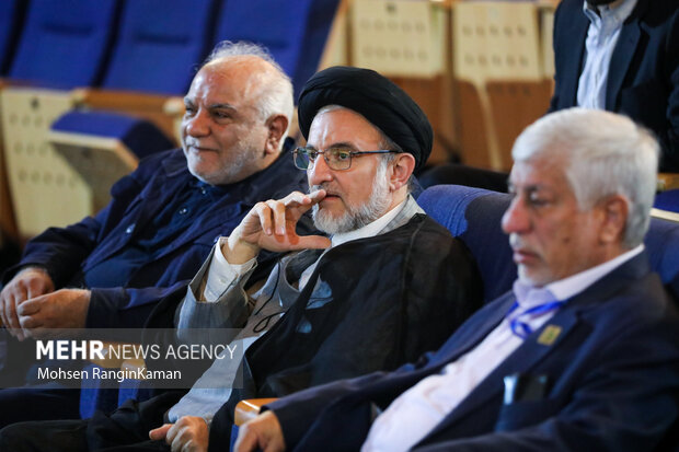 همایش تجلیل از خادمان اربعین