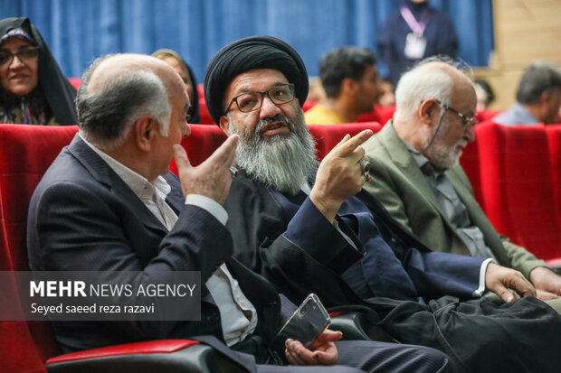 رونمایی از مستند «چشم‌های نگران، زخم‌های منتظر»