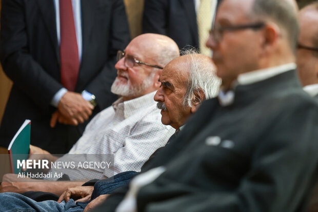 مراسم پاسداشت صدسالگی ایرج افشار