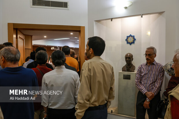 مراسم پاسداشت صدسالگی ایرج افشار