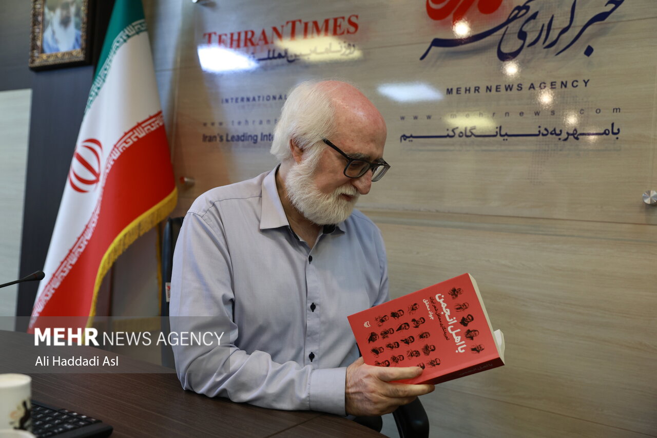 كتاب،شعر،گفتگو،ادبي،سوالات،كشور،شاعران،انجمن،فضاي،مخاطب،دوست ...