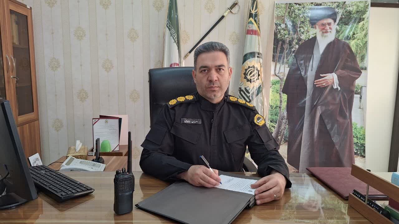 سرهنگ بدیعیان:نائین چراغ قرمز ندارد سرهنگ بدیعیان:نائین چراغ قرمز ندارد