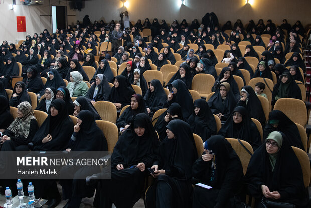 نشست جبهه فرهنگی بانوان شهرستان گرگان