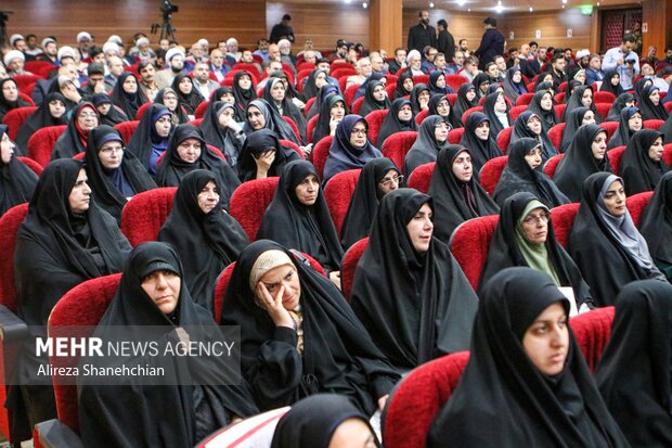 سی‌ودومین اجلاس سراسری نماز در رشت