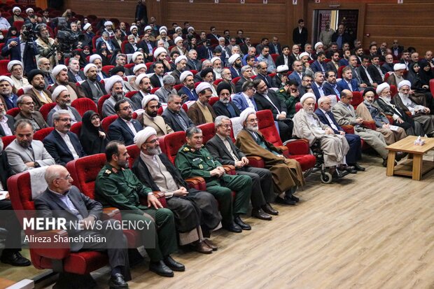 سی‌ودومین اجلاس سراسری نماز در رشت