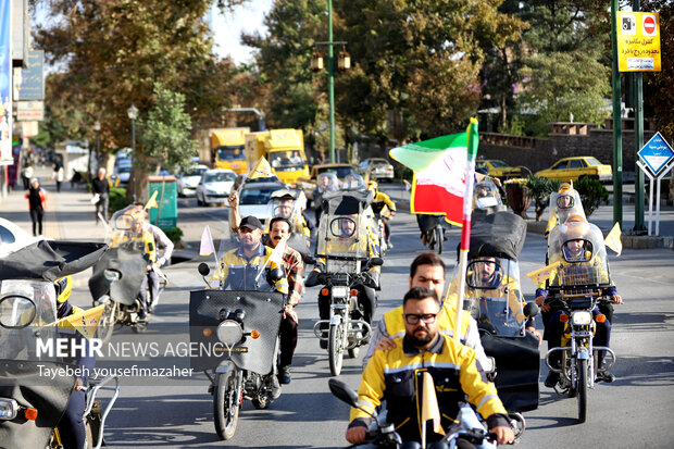 رزمایش پستچی‌های همدانی در روز جهانی پست