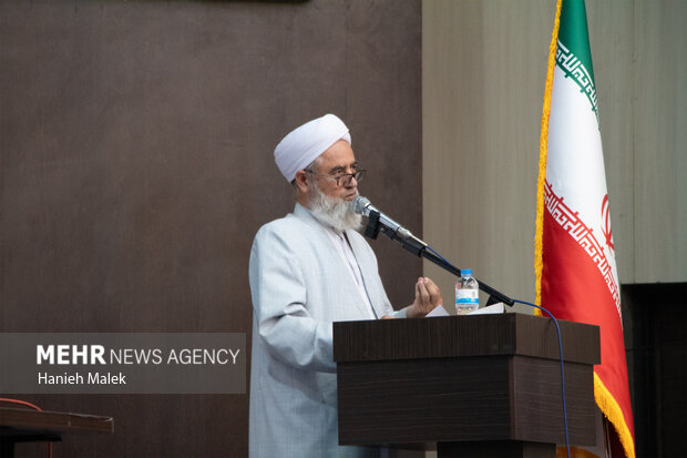نشست تخصصی تبینی و گفتمان مقدس در گرگان