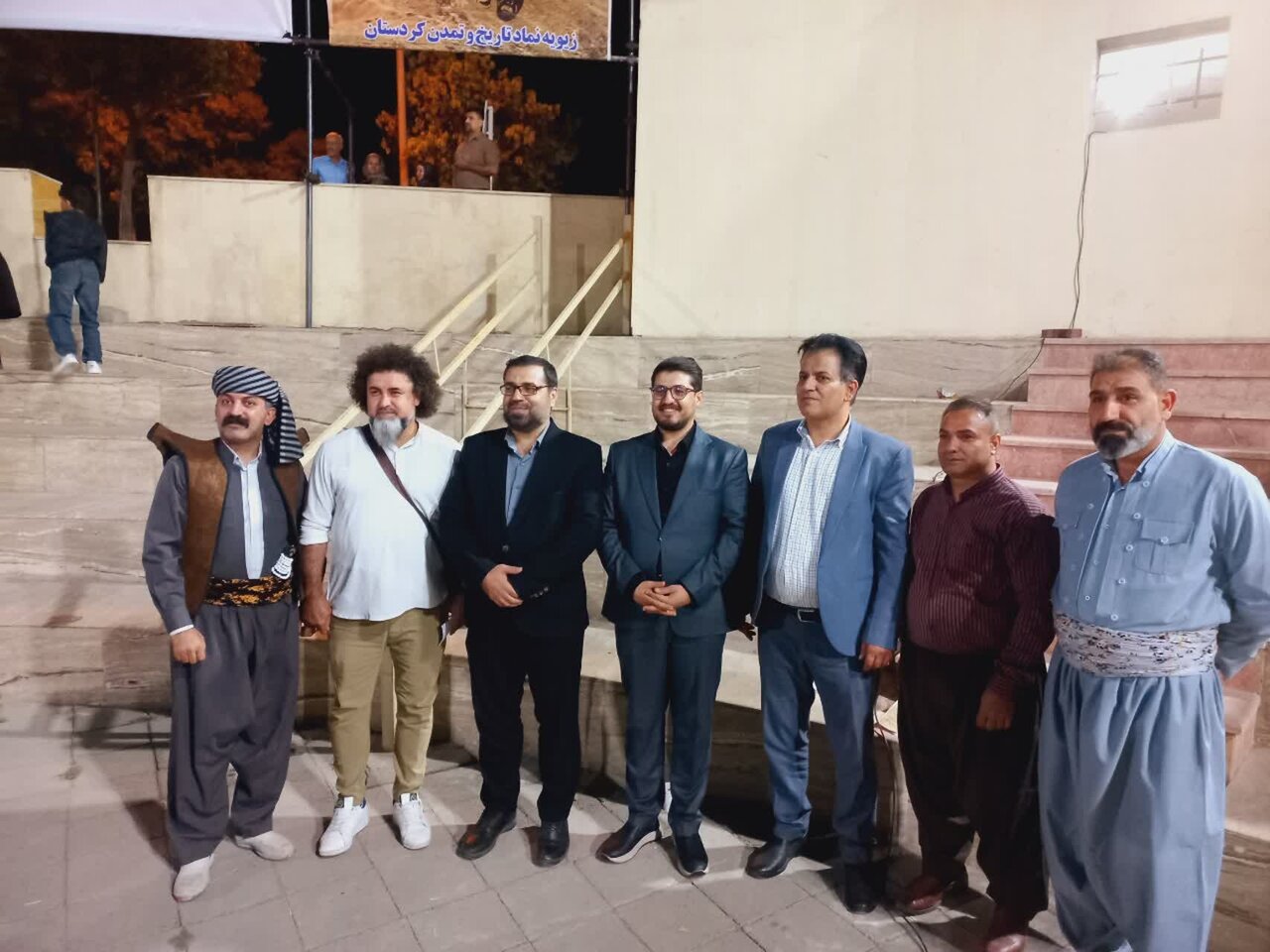 آغاز سومین جشنواره منطقهای تئاتر زیویه؛نمایشهایی از دل فرهنگ کردستان آغاز سومین جشنواره منطقهای تئاتر زیویه؛نمایشهایی از دل فرهنگ کردستان