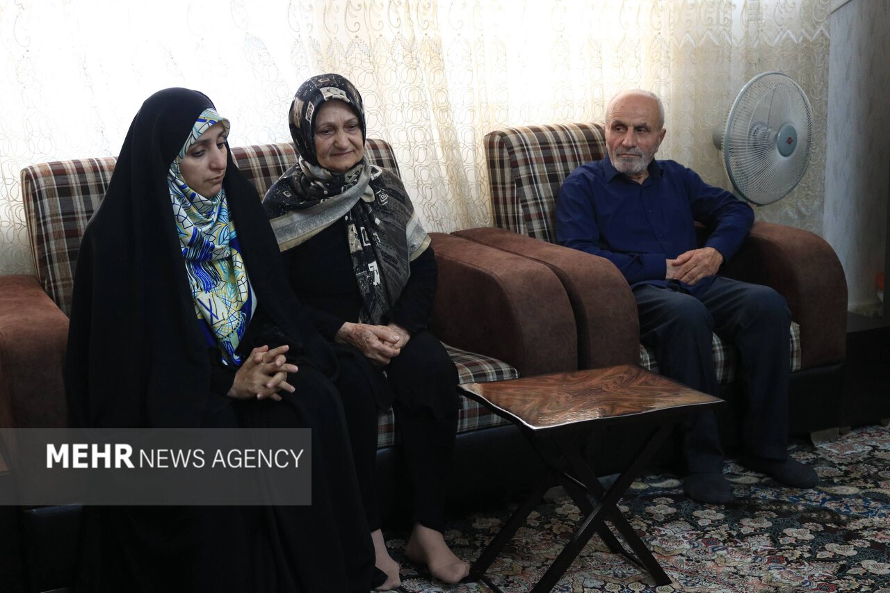 بهروز آذر: خون شهدا سرمایه‌ای برای اقتدار ایران است