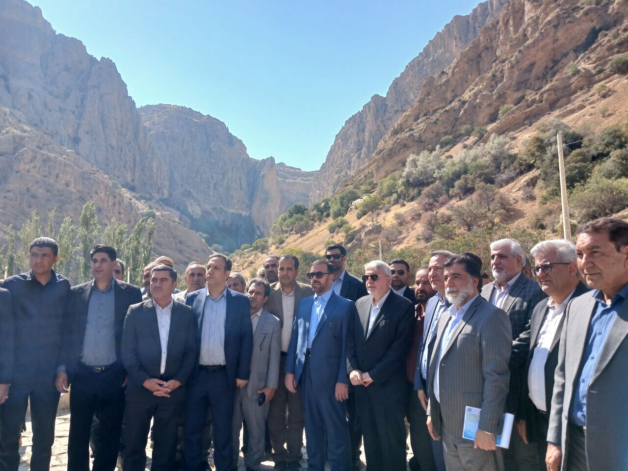 گردشگري،توسعه،منطقه،دستي،صنايع،خصوصي،وزير،ايجاد،دولت،اميري