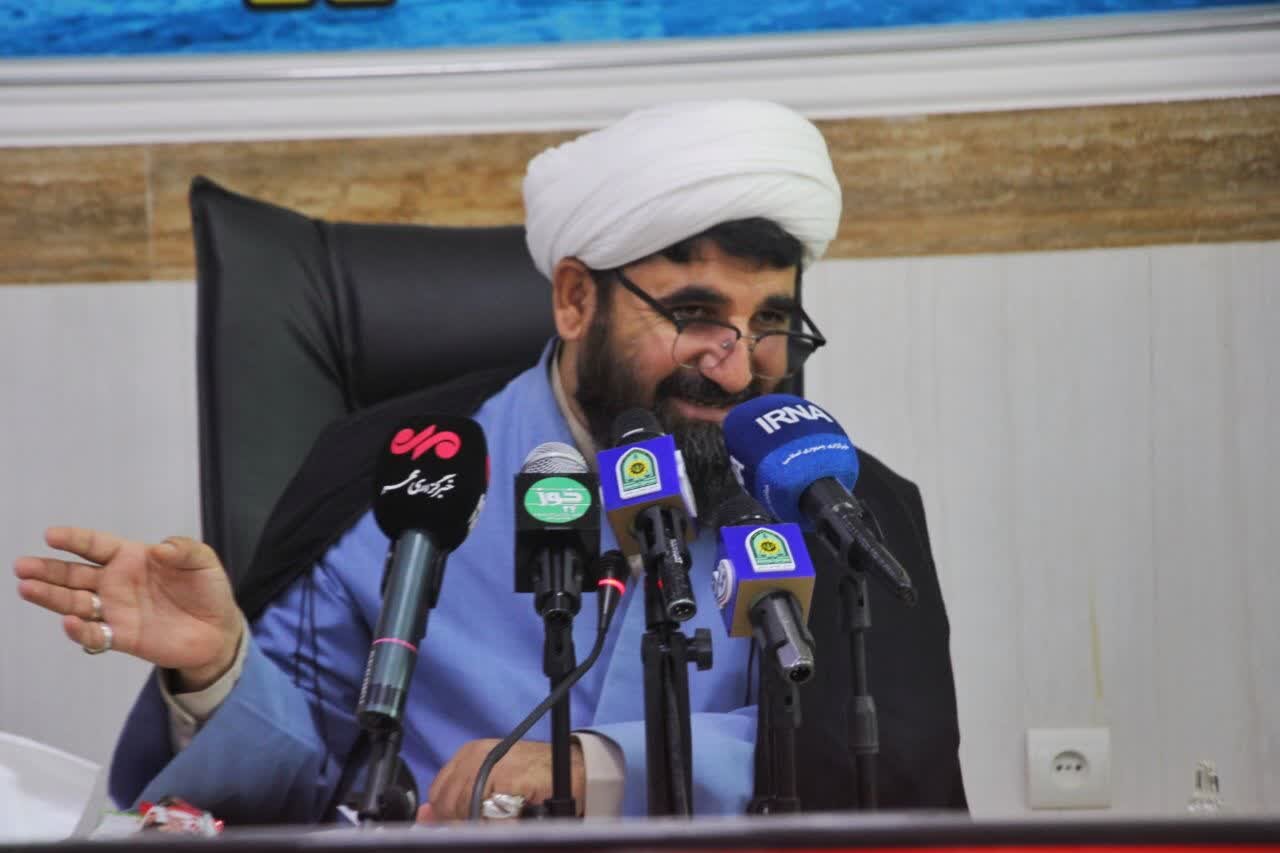 پرورش پلیس تراز انقلاب اسلامی از اهداف اصلی عقیدتی سیاسی فراجا است پرورش پلیس تراز انقلاب اسلامی از اهداف اصلی عقیدتی سیاسی فراجا است