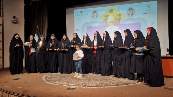 عکاس خبرگزاری مهر دختر برتر استان قم معرفی شد