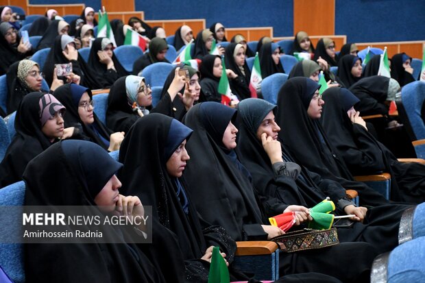 اختتامیه رویداد دختران حاج قاسم در بیرجند