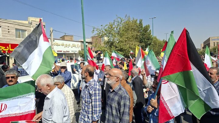 راهپیمایی حمایت از مردم مظلوم و مقتدر غزه در محلات راهپیمایی حمایت از مردم مظلوم و مقتدر غزه در محلات