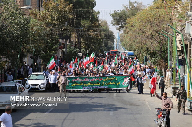 راهپیمایی بزرگ «بشارت نصر» در ورامین برگزار شد