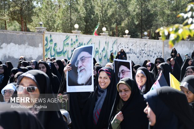 راهپیمایی جمعه های خشم و نصر در بیرجند