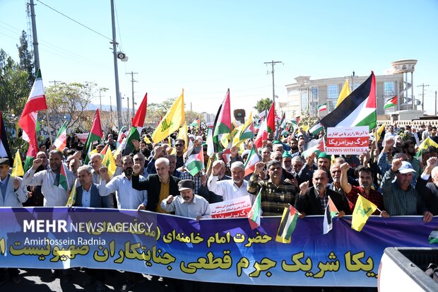 راهپیمایی جمعه های خشم و نصر در بیرجند
