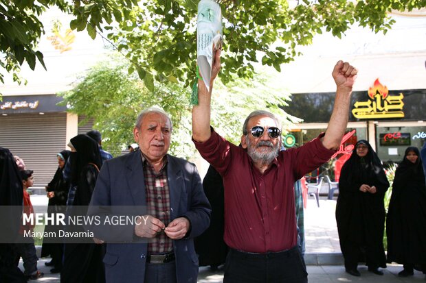راهپیمایی حمایت از مردم مظلوم غزه و حمایت از کاروان جهانی صمود در بجنورد