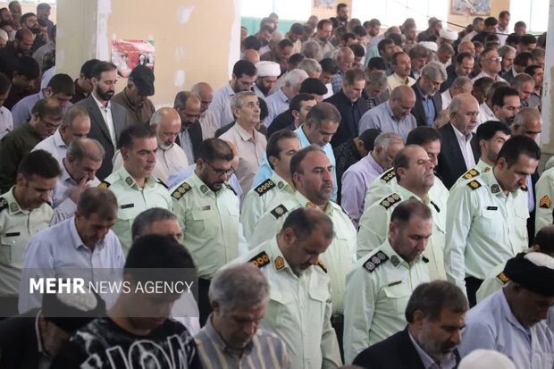 تشییع پیکر شهید «غلامرضا جمشیدی‌پور» در خرم‌آباد