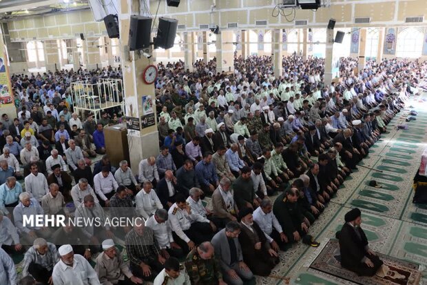 تشییع پیکر شهید «غلامرضا جمشیدی‌پور» در خرم‌آباد