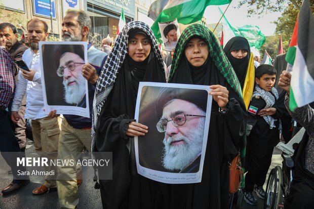 راهپیمایی جمعه‌های «بشارت نصر» در مشهد