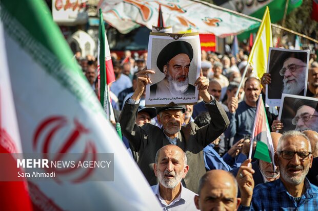 راهپیمایی جمعه‌های «بشارت نصر» در مشهد