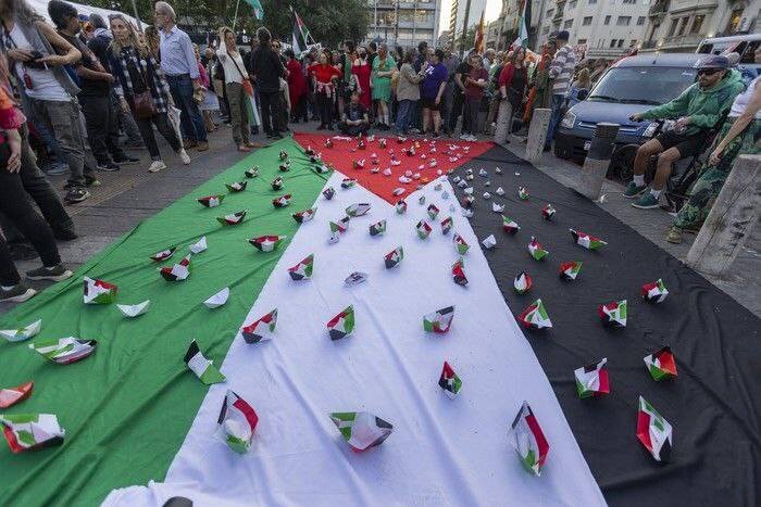 Pro-Palestine ⁤demonstration in Uruguay