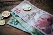 İran'da her bir Türk Lirası'nın fiyatı kaç?