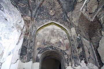 زخم‌های خاموش بر پیکر «حمام بلور» قزوین