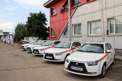 تقویت ناوگان امدادی هلال‌احمر ایلام با ۱۶ دستگاه خودروی جدید