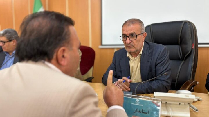 بررسی مشکلات ۶۰ کهگیلویه و بویراحمدی در دیدار با استاندار