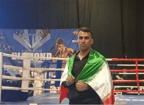 براتی قهرمان کیک بوکسینگ جهان از افتخارآفرینی برای ایران میگوید براتی قهرمان کیک بوکسینگ جهان از افتخارآفرینی برای ایران میگوید