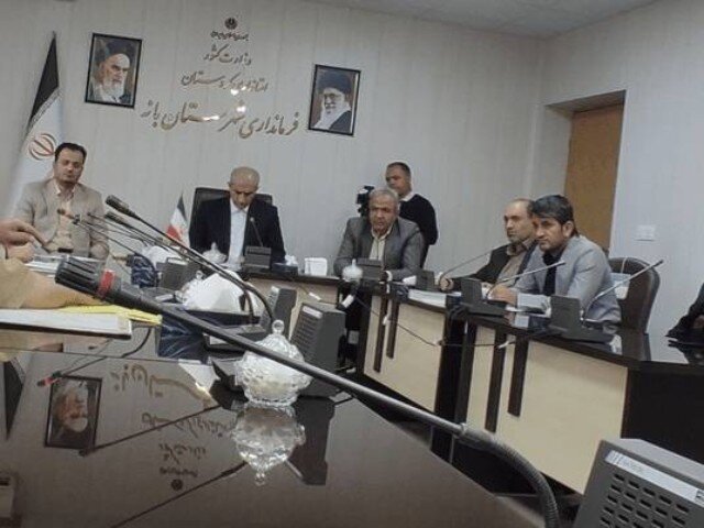 حسینی: کندی واردات و کمبود فضای صنعتی از مشکلات واحدهای تولیدی بانه حسینی: کندی واردات و کمبود فضای صنعتی از مشکلات واحدهای تولیدی بانه