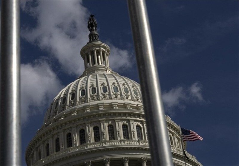 Zaradi zaprtja vlade ZDA se je začelo množično odpuščanje v Beli hiši