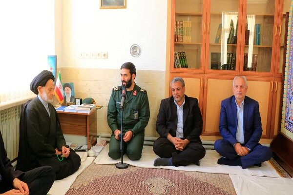 گام بسیج اصناف برای تحقق بازار اسلامی؛ برگزاری محفل ۱۱ هزار شهید